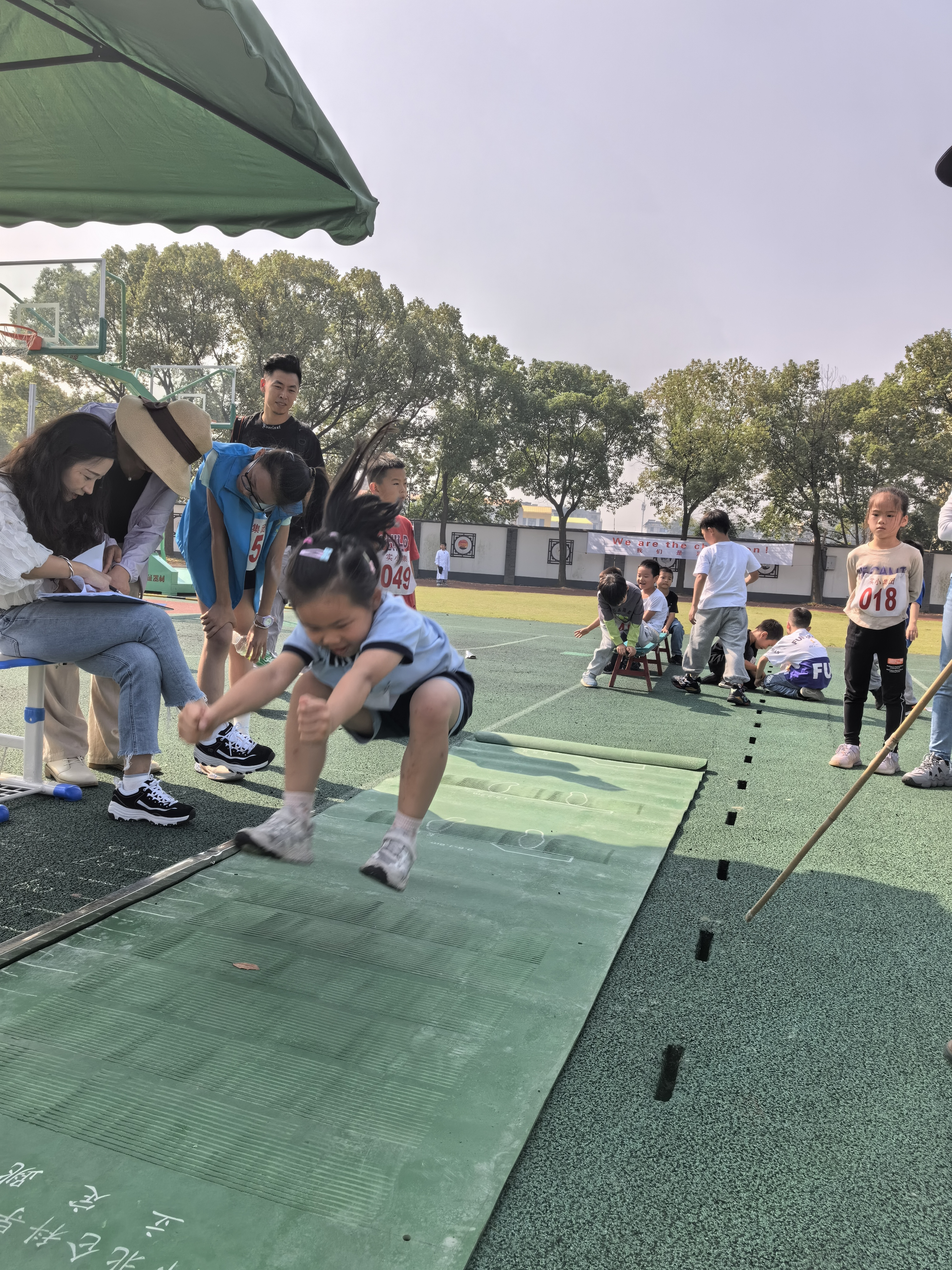 开云体育-关于精采瞬间呈现，运动员们奋力拼搏争先的信息